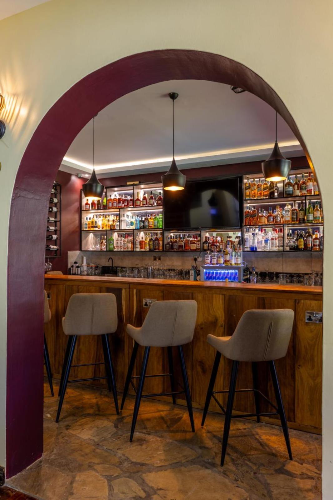 Makaazi Nyali Otel Mombasa Dış mekan fotoğraf